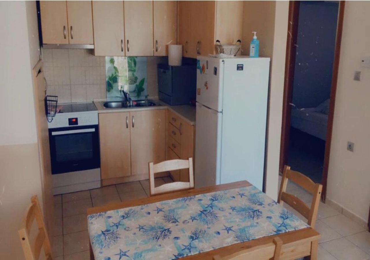 Blue Appartment Nea Iraklitsa エクステリア 写真